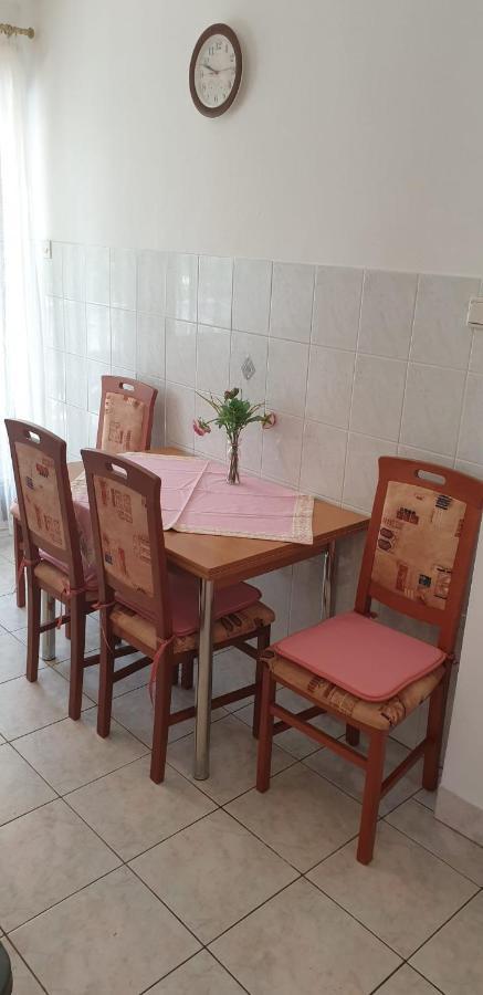 Apartments Rendulic มาลินสกา ภายนอก รูปภาพ