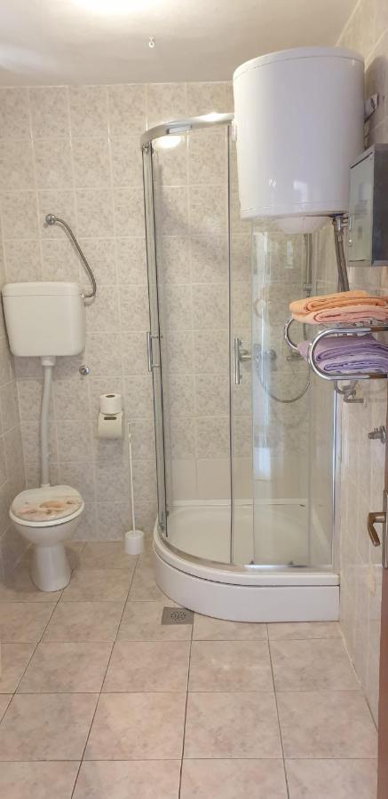 Apartments Rendulic มาลินสกา ภายนอก รูปภาพ